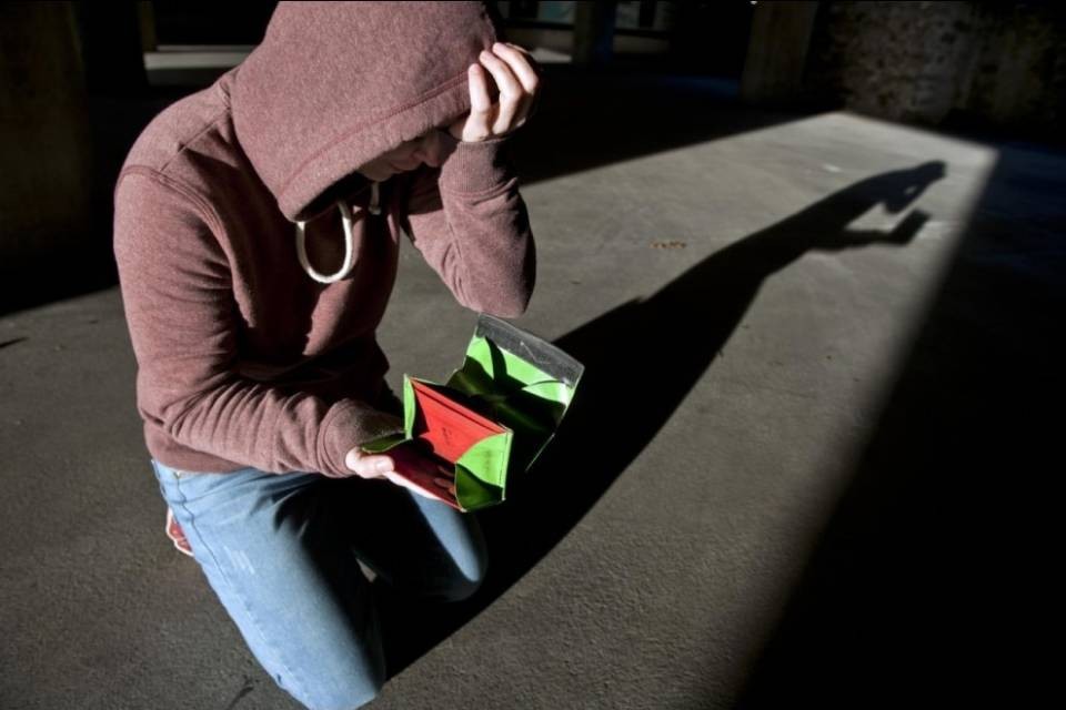 Assistenza: "Bisogna tagliare le prestazioni agli stranieri"