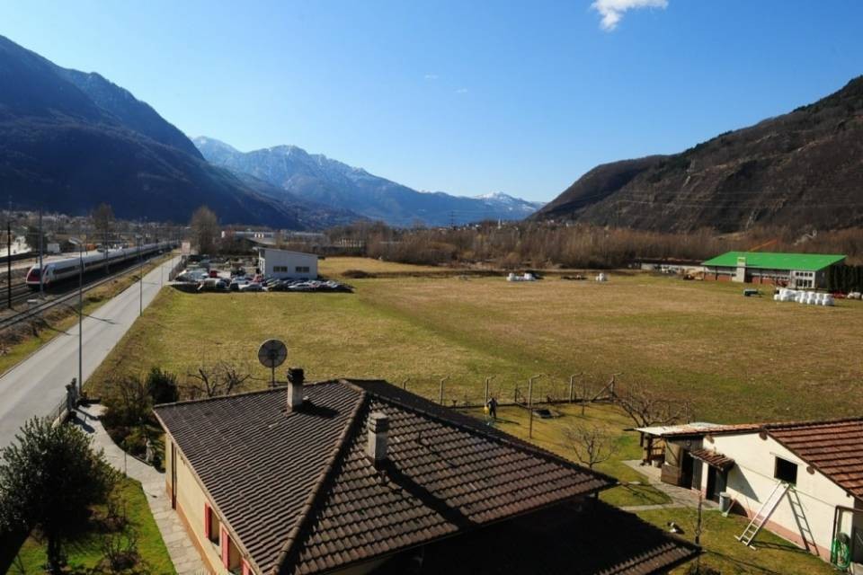 Castione, lo stadio non si sposta