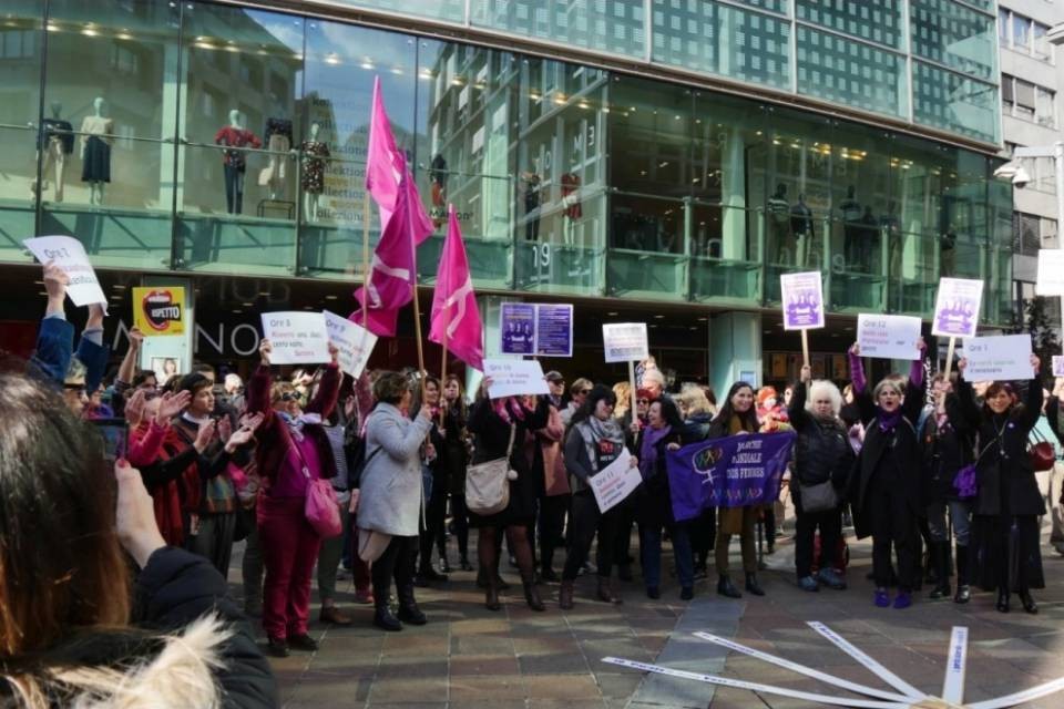 Lugano, ore scandite dalle rivendicazioni femminili