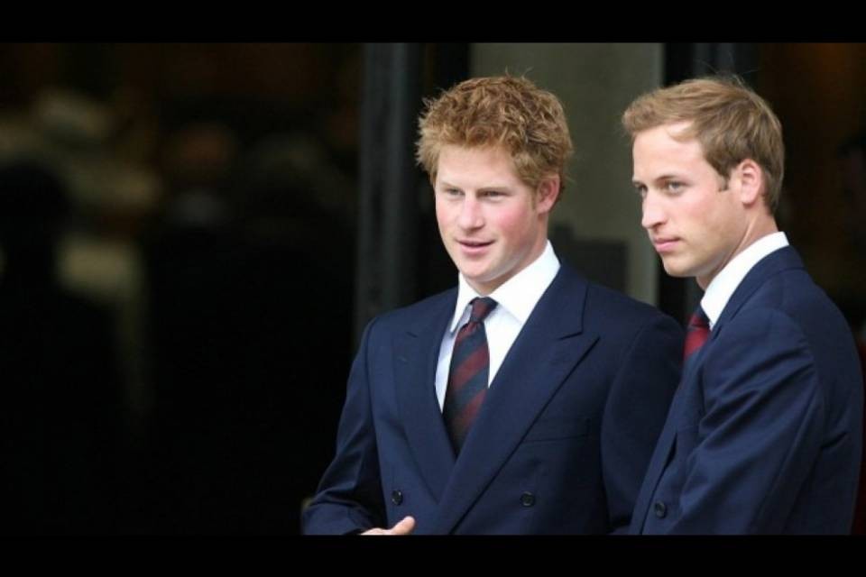 William, Harry e il rimorso per l'ultima telefonata con Diana