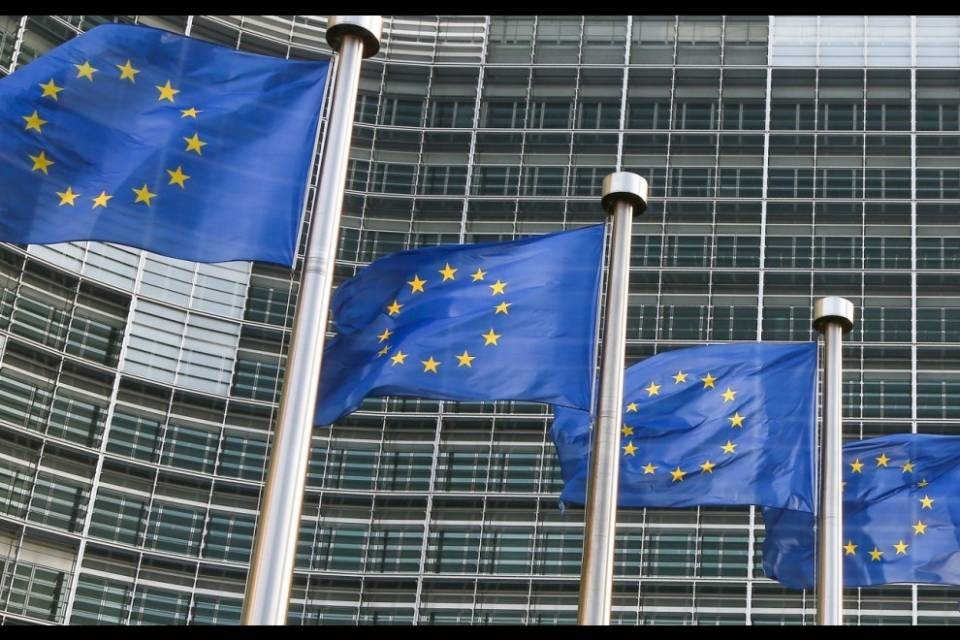 9 febbraio, la reazione di Bruxelles