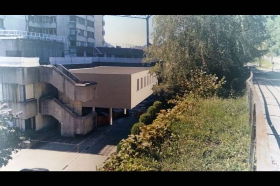Lugano: spunta un nuovo prefabbricato al Civico