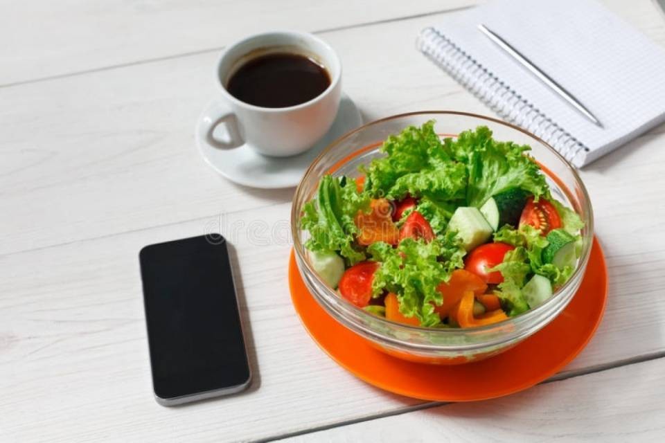 Vuoi metterti a dieta? Fallo su Instagram!