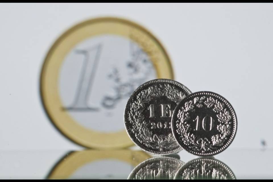 L'euro supera quota 1,10 franchi