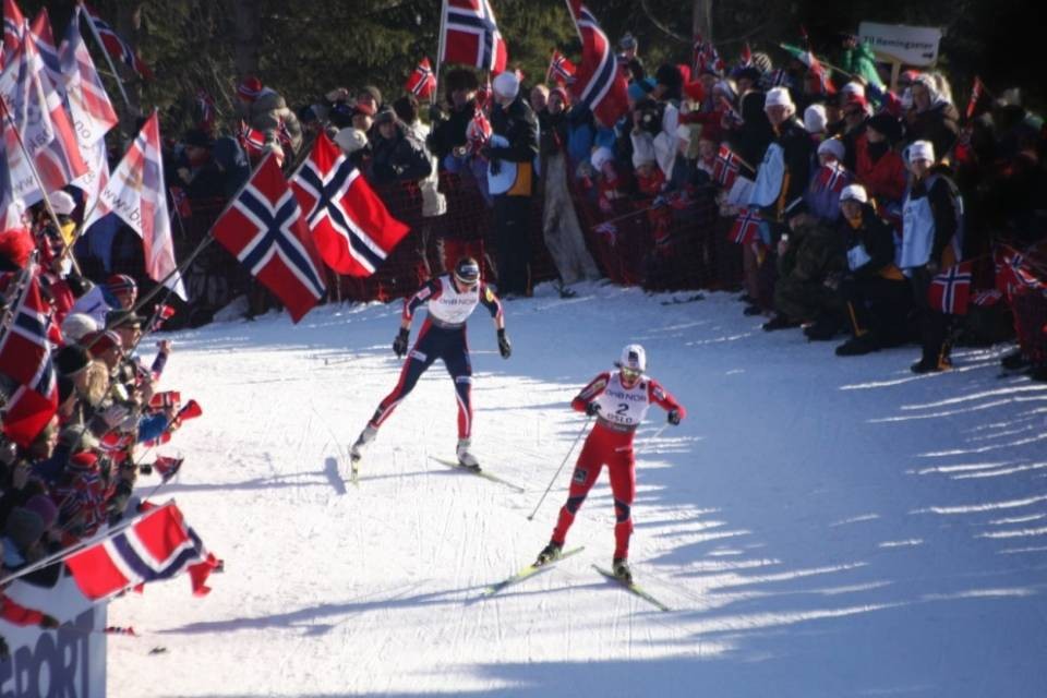 La leggenda di Marit Bjoergen prosegue all'Holmenkollen!
