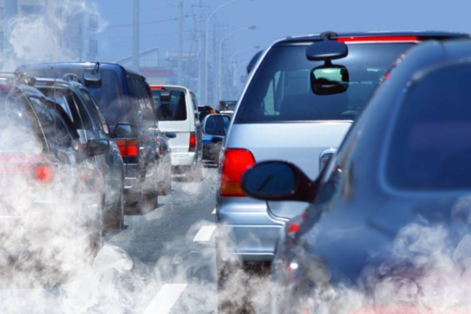 L'inquinamento causa fino a 2800 decessi prematuri l'anno