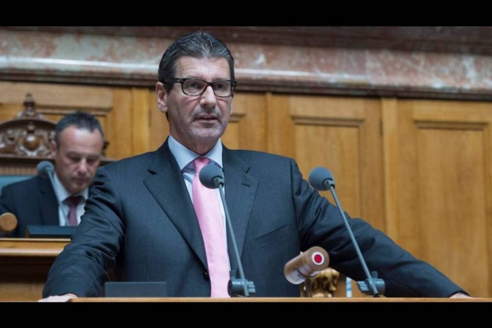 Giovanni Merlini - Equivalenza borsistica: la vera posta in gioco è un’altra
