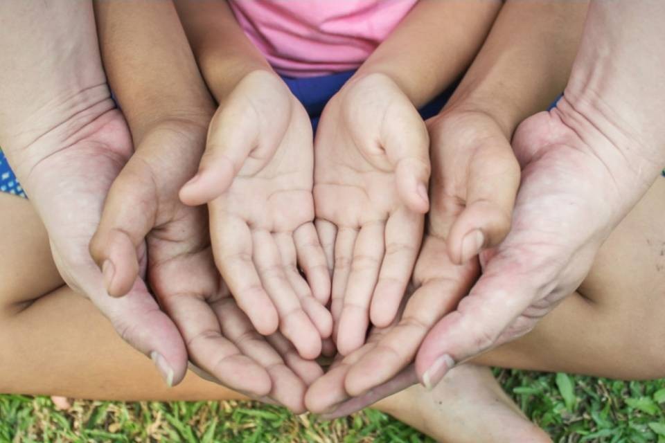 Croce Rossa, 1'000 franchi al mese a famiglie bisognose