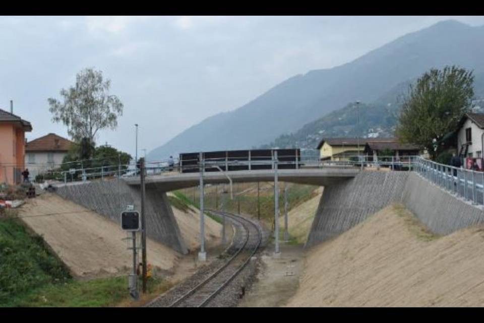 Gordola, riaperto il cavalcavia FFS