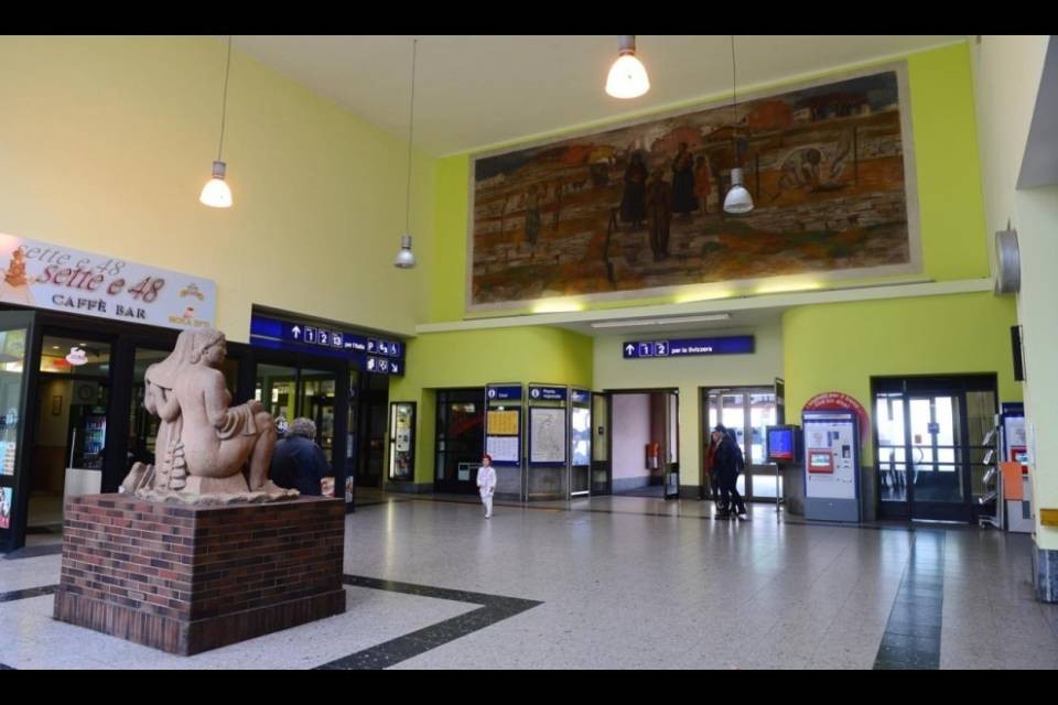 Chiasso: marocchino pregiudicato consegnato all'Italia
