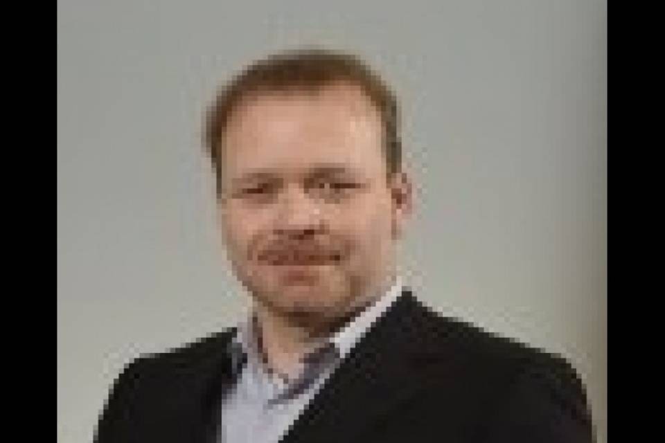 Alessandro Robert - Sostegno ai giovani e meno giovani in cerca di lavoro