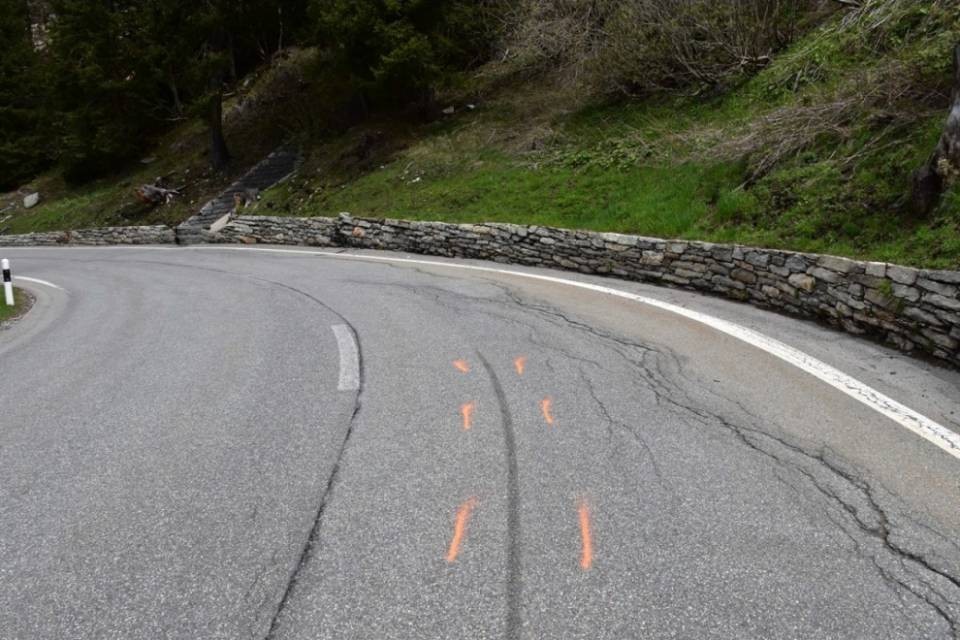 Motociclista ferito sul passo del Maloja