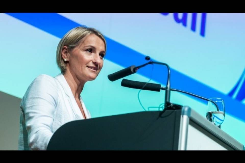 "Chi di conflitto di interessi parla, in conflitto di interesse è"