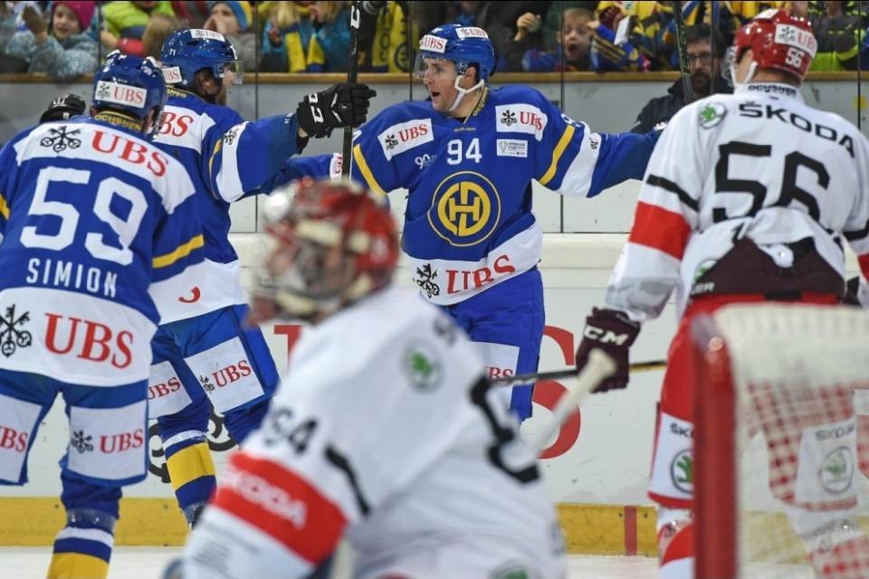 Spengler Cup: ottimo debutto per il Davos