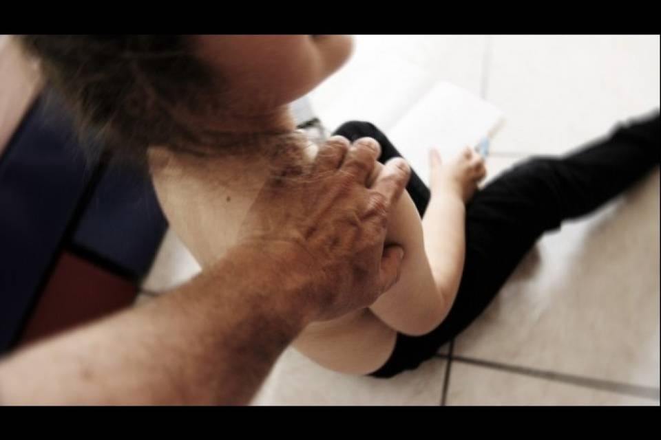 Molestò due sorelline a Biasca, condannato