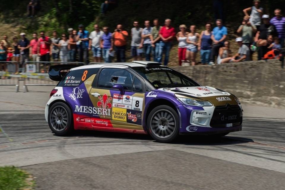 Pilota in arresto cardiaco durante il rally a Porlezza
