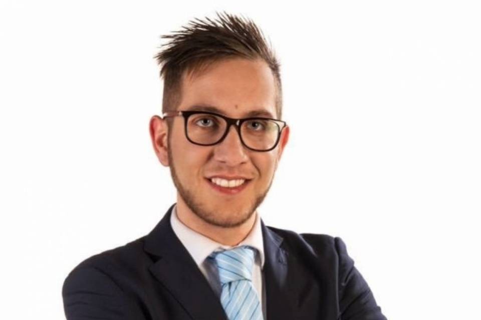 Stefano Tonini - Chi ha assunto l'infermiere licenziato per molestie?