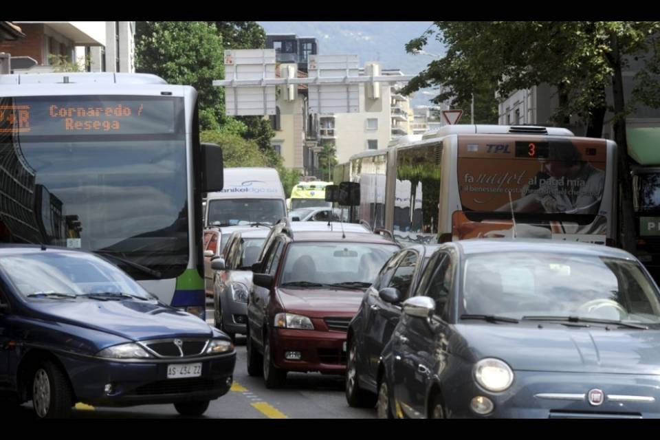 PVP: "No alla riapertura di strade centrali al traffico"