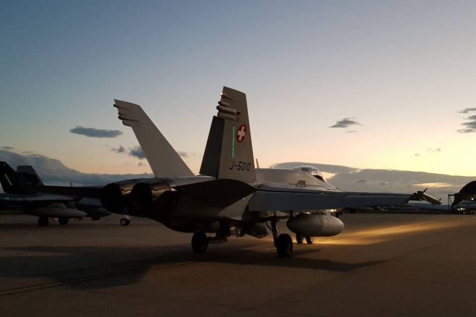 Ridotta la disponibilità della flotta di F/A-18
