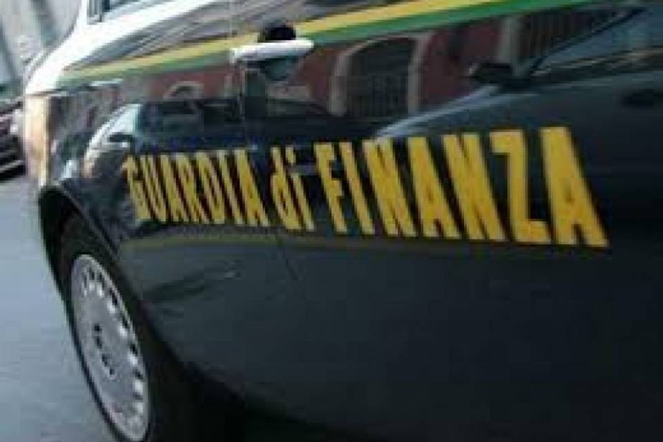 Fermato spacciatore al confine