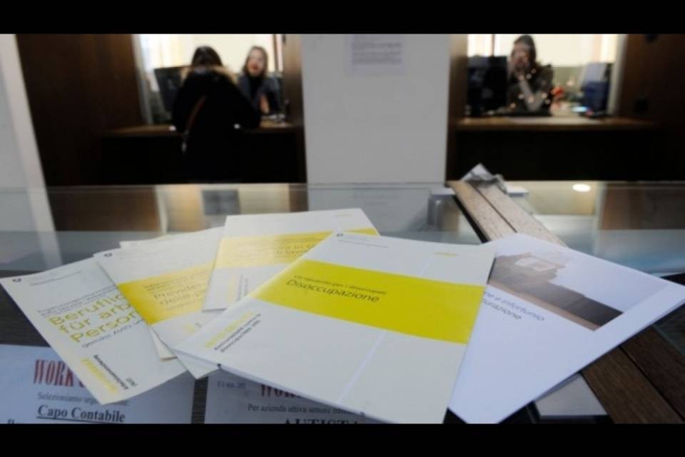 Disoccupazione, c'è chi si rialza: "E' come una rinascita"
