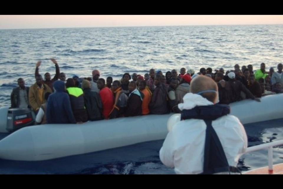 Il naufragio al largo della Libia ha provocato 21 vittime