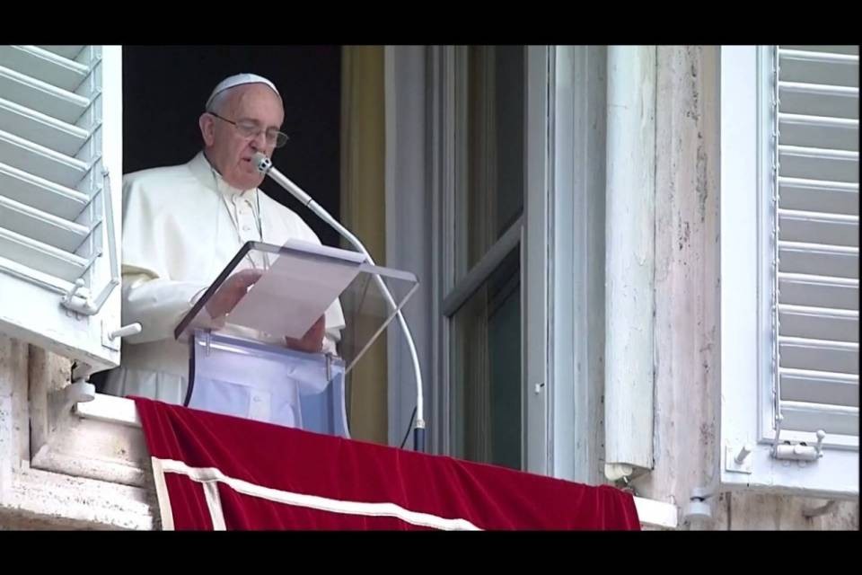 "Non stanchiamoci mai di perdonare"