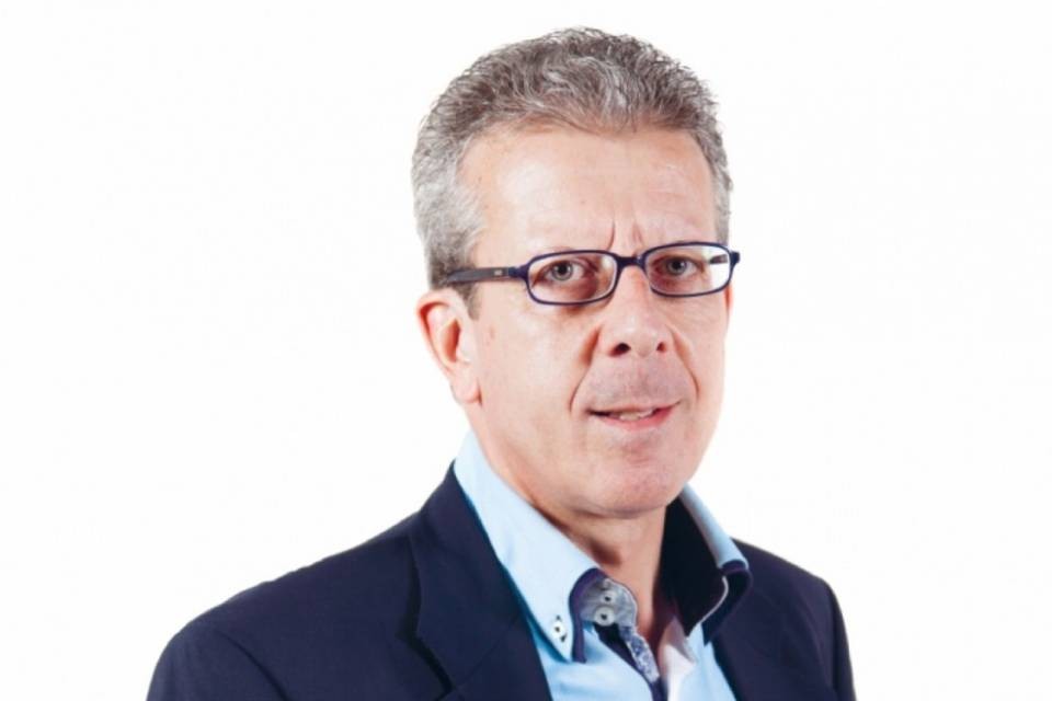 Elio Del Biaggio - Prima i nostri: solo fumo o anche arrosto?