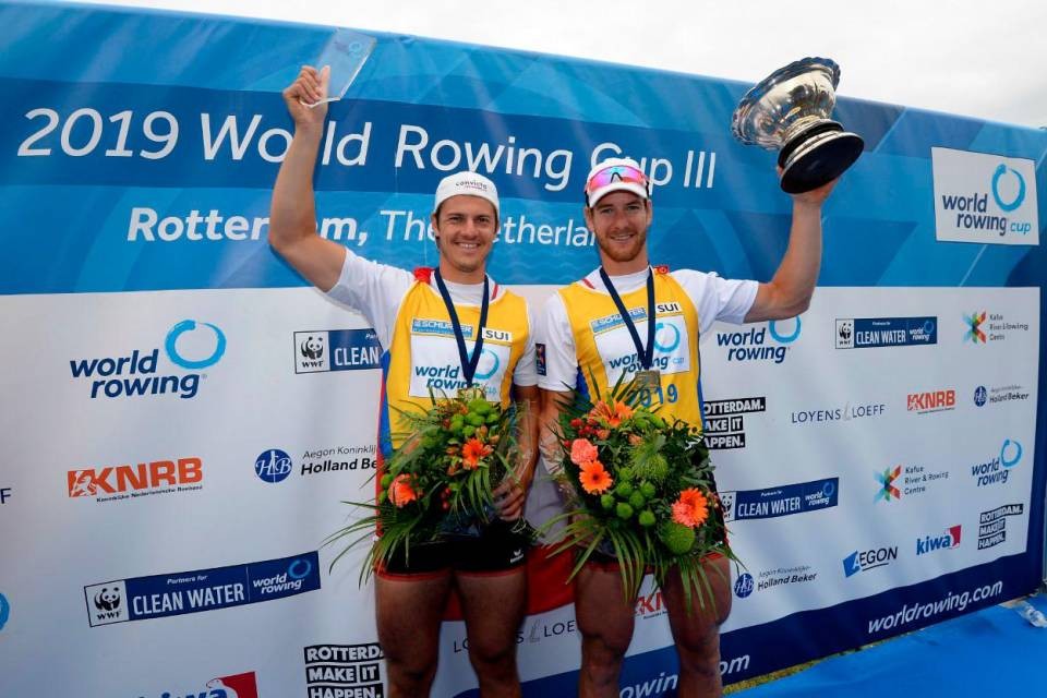 Roman Röösli (a sinistra) e Barnabé Delarze vincitori della Coppa del mondo 2019 nel doppio élite