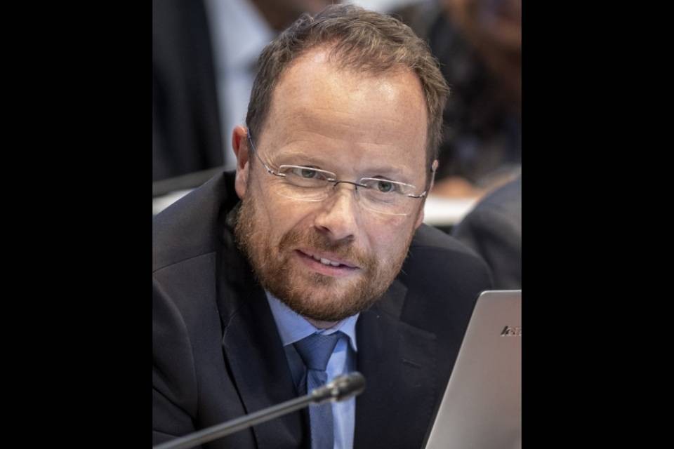 Giacomo Garzoli - Una soluzione costosa e controproducente