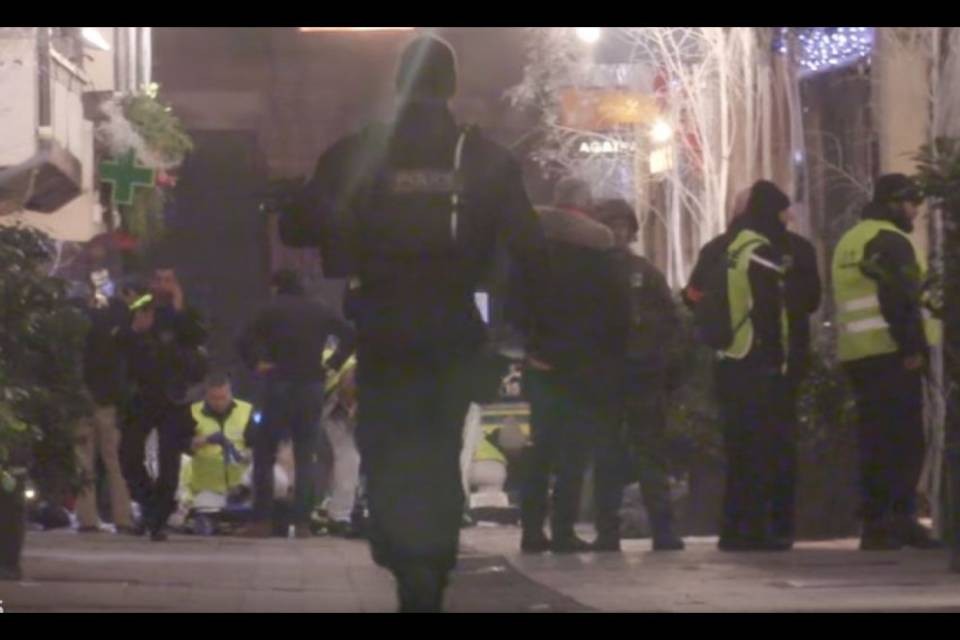 Strasburgo, Parigi condanna la tesi complottista