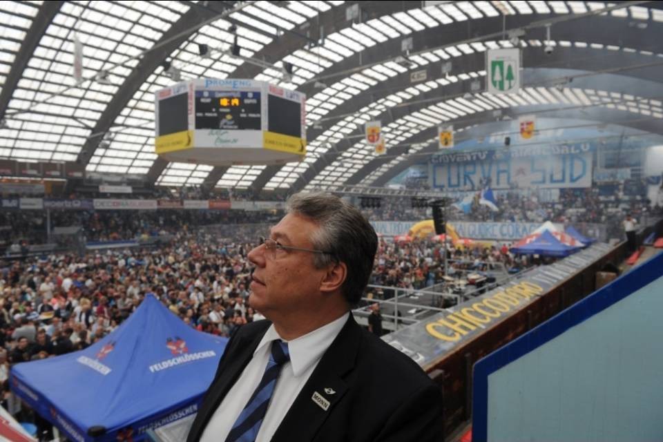 "Amici biancoblu, vi chiedo scusa"