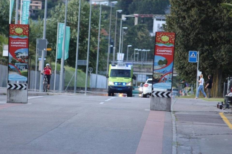 Fiammata da una bombola di gas: tre ragazze ustionate