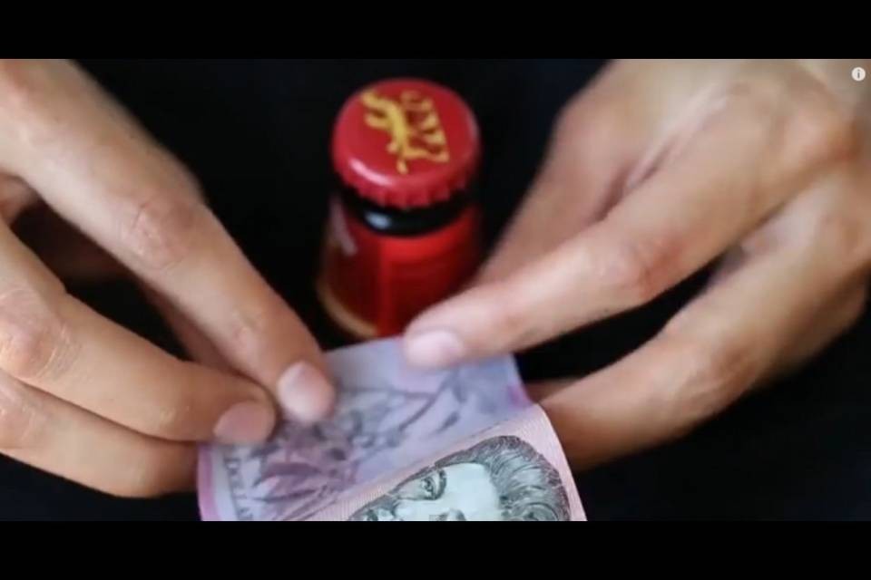 18 modi per aprire una birra