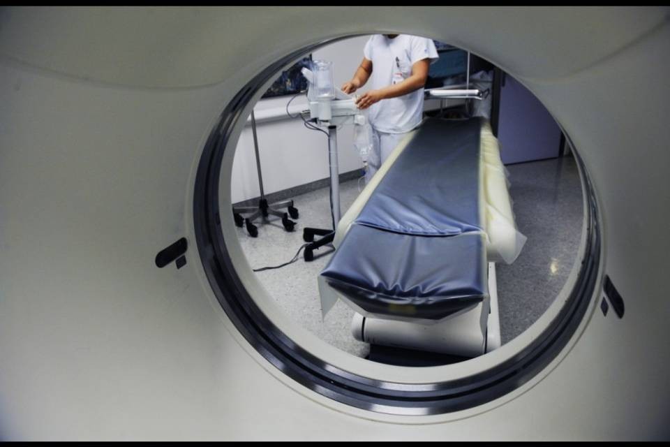 Un'operazione al piede sbagliato fermata in tempo
