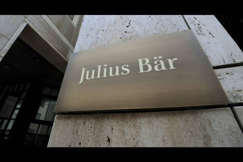 FINMA bacchetta Julius Bär: gravi lacune contro riciclaggio