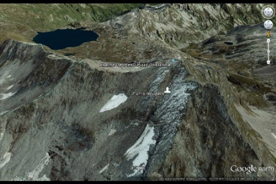 Vola per 70 metri: gravemente ferito