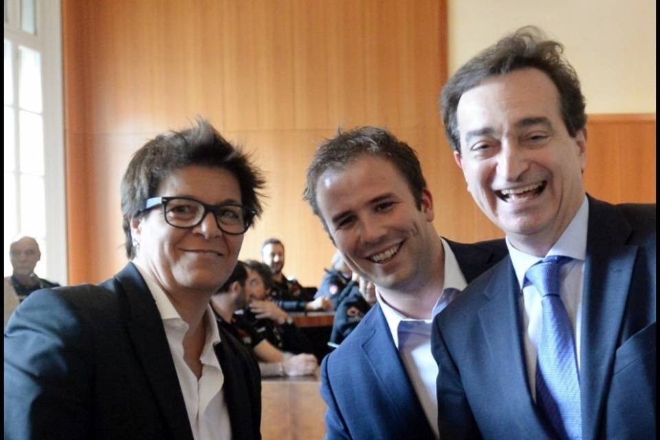 "Bertoli, giù le mani dalla piscina del liceo"