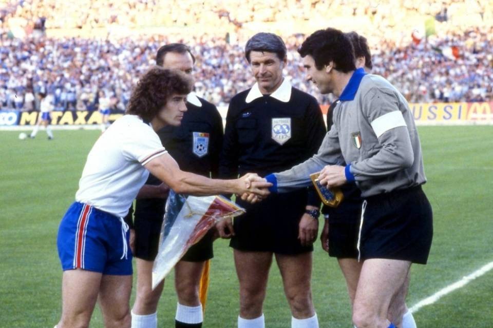 Dino Zoff: "Da Costa deve uscire da solo dal momentaccio"