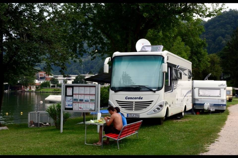 Campeggi, ostelli e case di vacanza: stagnano i pernottamenti