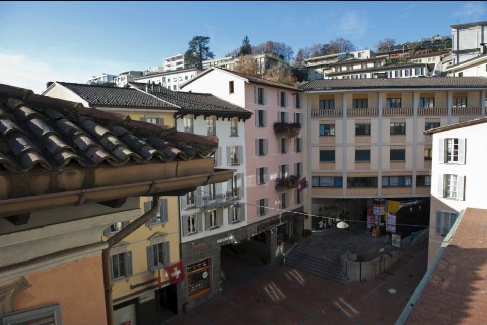 Trovati degli scheletri in Piazza Cioccaro
