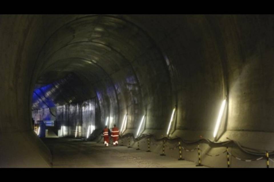 Operaio ustionato nel cantiere AlpTransit, due condanne