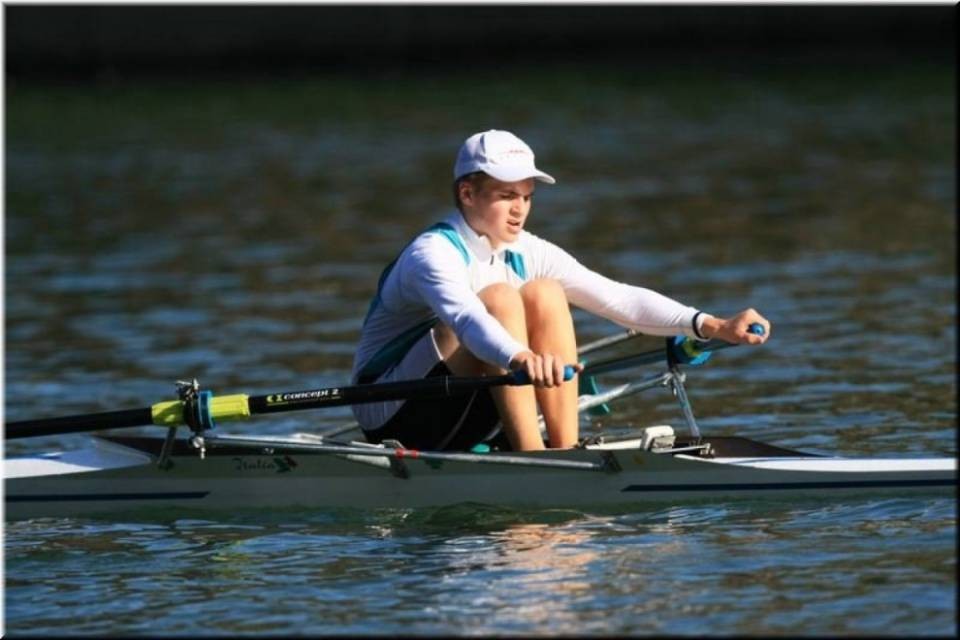Skiff d'argento per Aurelio Comandini