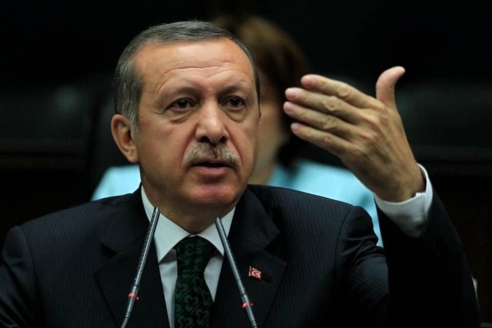 Erdogan cita Hitler come esempio