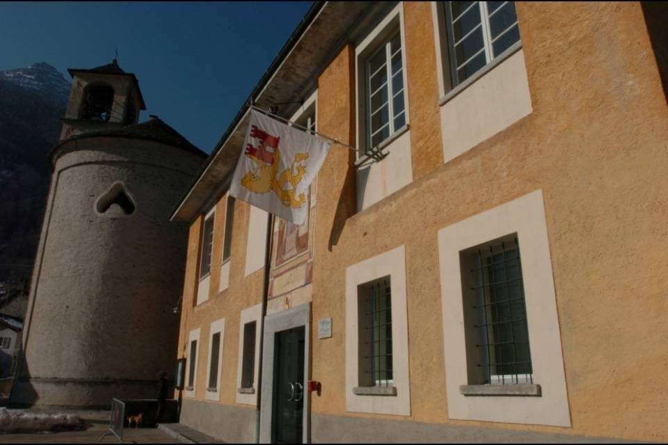 "Raiffeisen, ripensaci"