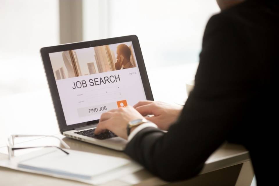 Occhio alle proposte online di lavoro troppo allettanti