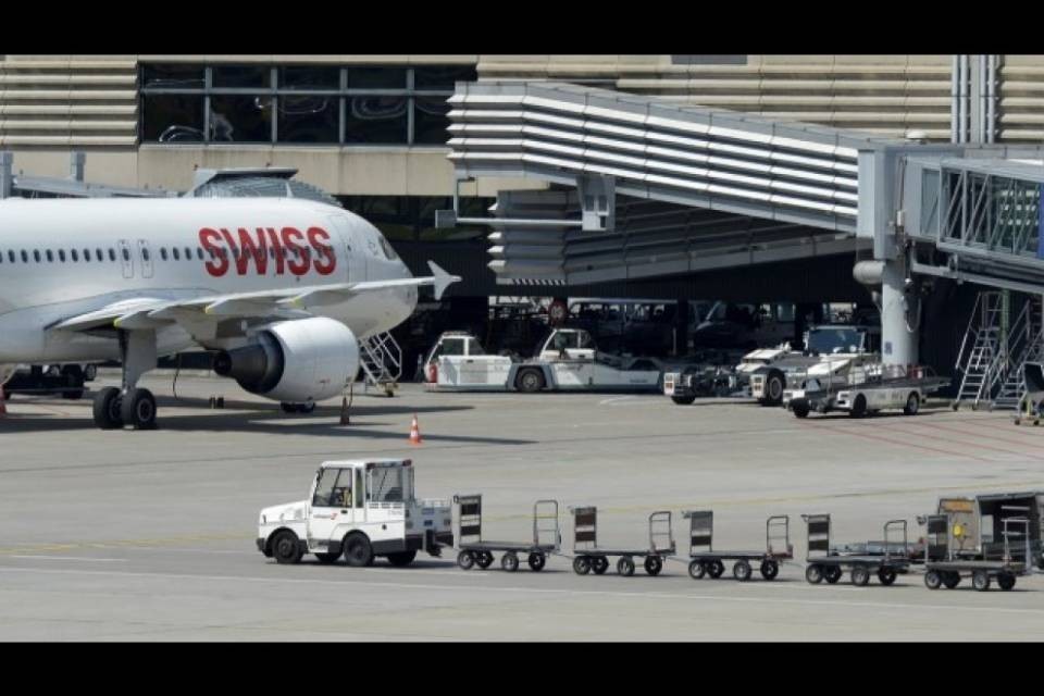Aumentano le tasse sul rumore all'aeroporto di Kloten