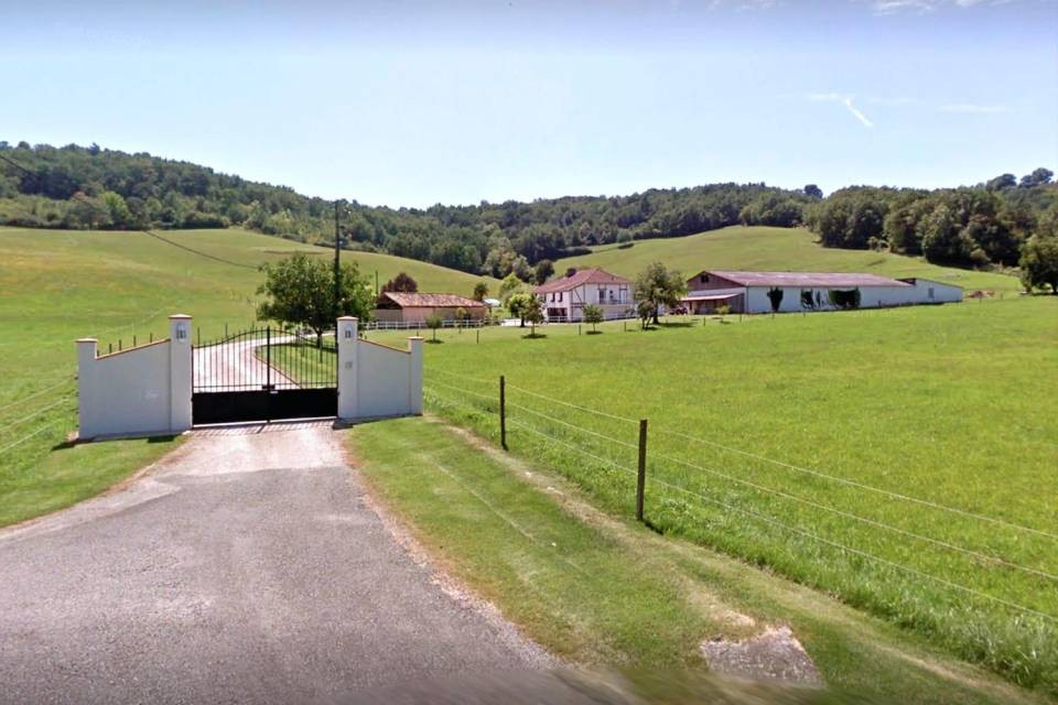 La proprietà a Terrebasse dove è stato ritrovato il cadavedere della cittadina svizzera - GoogleMaps