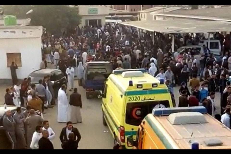 Egitto: 305 morti in moschea, 27 i bambini