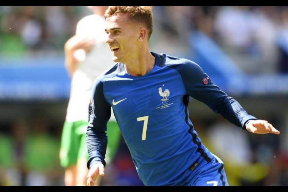 Francia e Uruguay apriranno le danze nei quarti di finale